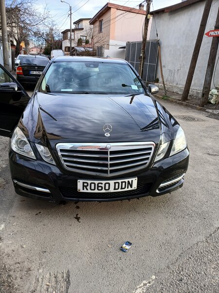 Mercedes-Benz E 250